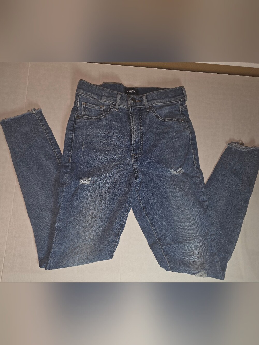 Express Women's Blue Ankle Crop Distressed Jeans